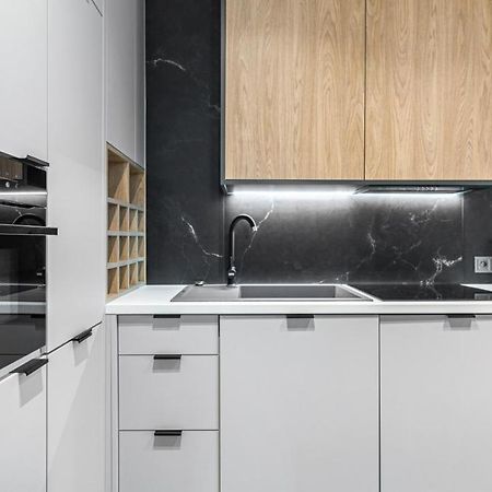Apartament Chmielny River View - Granaria - Comfy Apartments غدانسك المظهر الخارجي الصورة