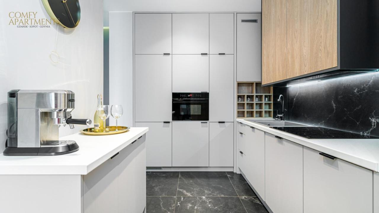 Apartament Chmielny River View - Granaria - Comfy Apartments غدانسك المظهر الخارجي الصورة